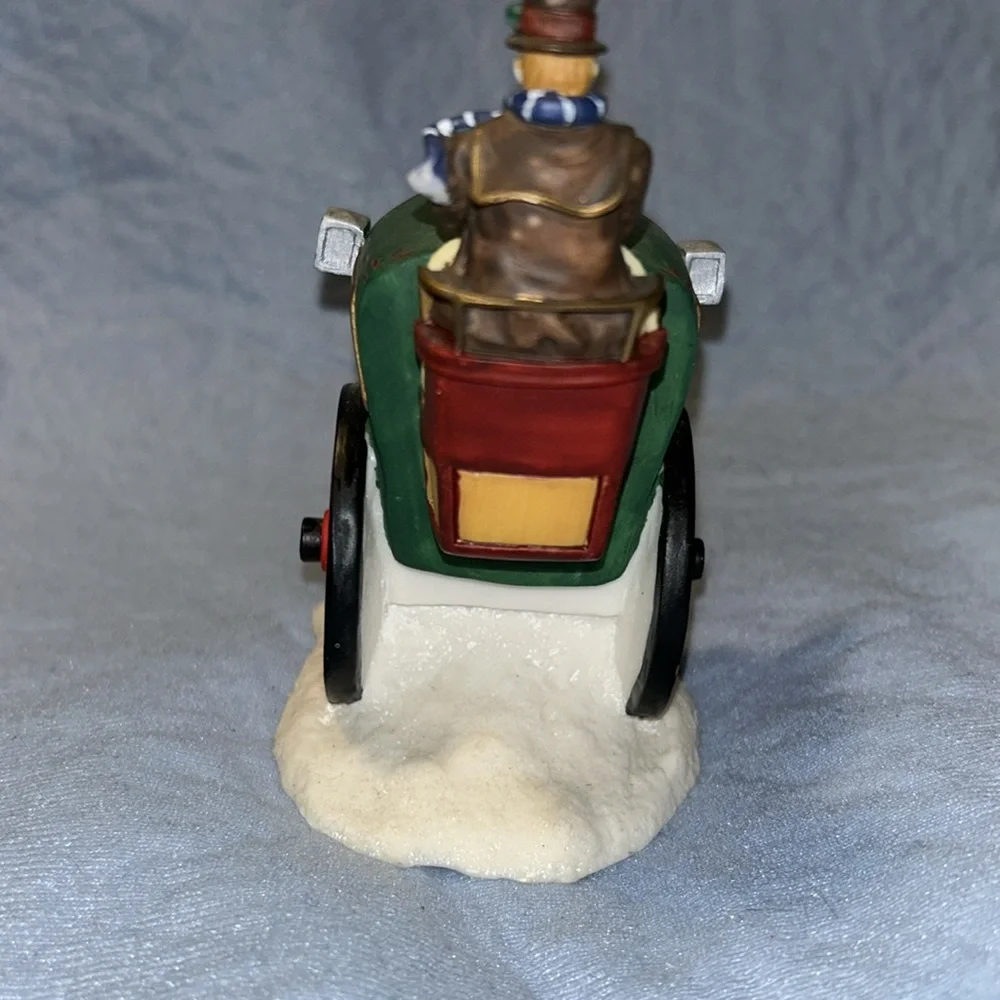 Resin Christmas O' Well One Horse Sleigh Carriage Gold Chains No Box